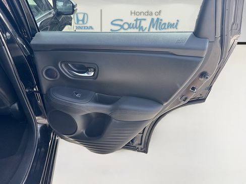 Certified 2024 Honda HR-V EX-L image 29