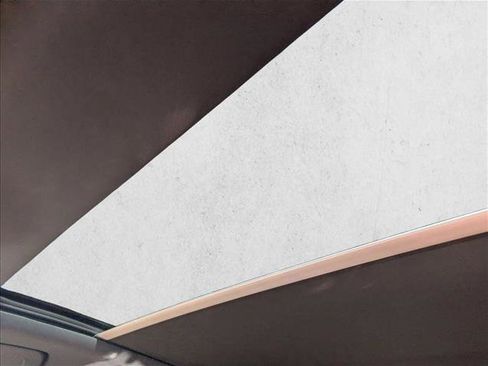 Used 2024 Porsche Cayenne image 8