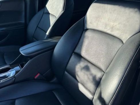 Used 2018 Chevrolet Malibu Premier w/ Premier Sun and Wheel Package image 37