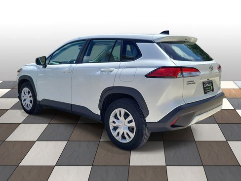 Used 2024 Toyota Corolla Cross L AWD/4WD image 6