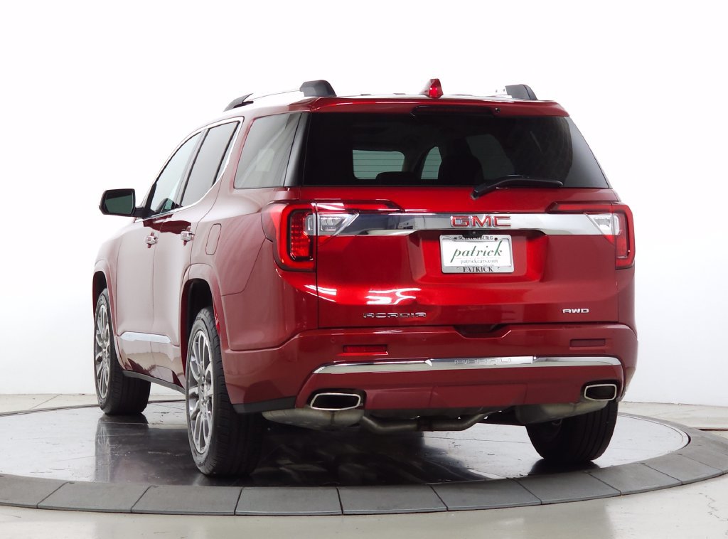Used 2023 GMC Acadia Denali w/ Denali Ultimate Package AWD/4WD image 5