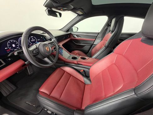 Certified 2025 Porsche Taycan AWD/4WD image 4