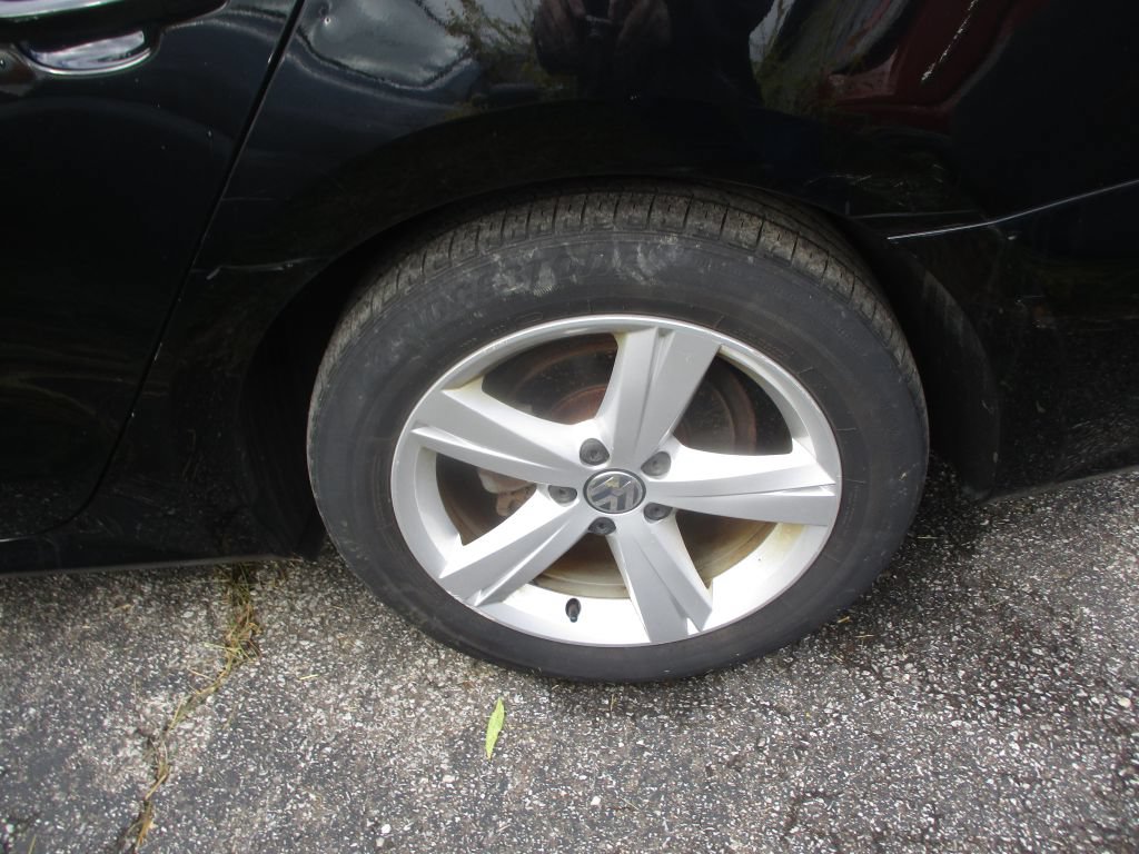 Used 2013 Volkswagen Passat 2.5 SE FWD image 6
