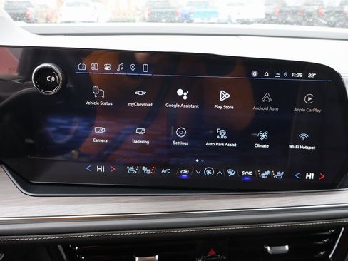 New 2026 Chevrolet Suburban Premier image 8