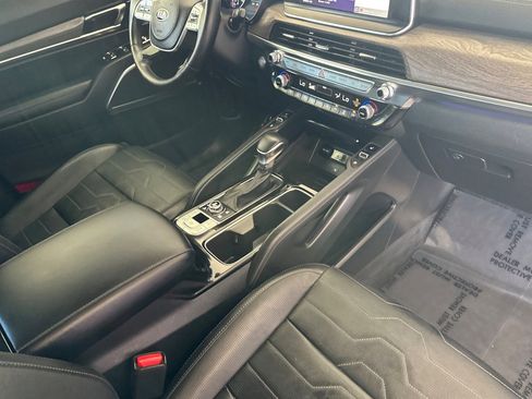 Used 2021 Kia Telluride SX w/ SX Prestige Package AWD/4WD image 16