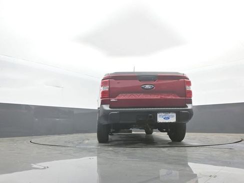 New 2026 Ford Maverick XLT image 30