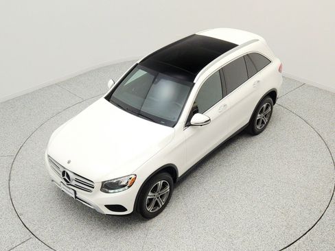 Used 2019 Mercedes-Benz GLC 300 image 23