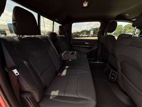 Used 2026 RAM 1500 Warlock AWD/4WD image 36