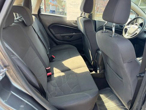 Used 2019 Ford Fiesta SE FWD image 27