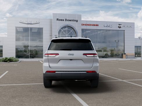 New 2025 Jeep Grand Cherokee L Laredo image 7