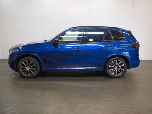 Used 2026 BMW X5 M60i AWD/4WD image 7