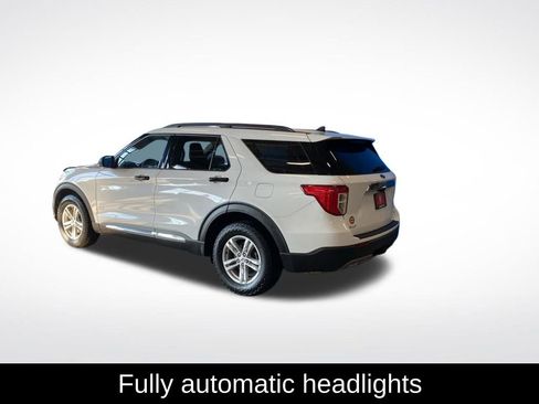 Used 2021 Ford Explorer XLT w/ Equipment Group 202A image 19
