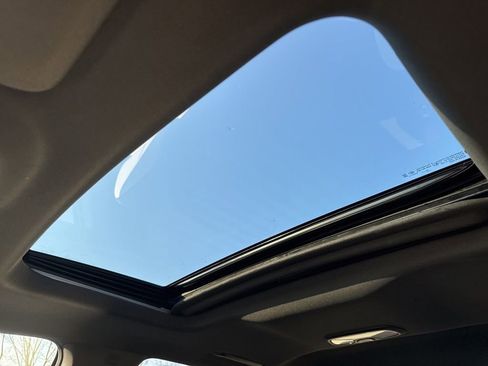 New 2026 GMC Canyon AT4X w/ LPO, Black Badging Package image 39