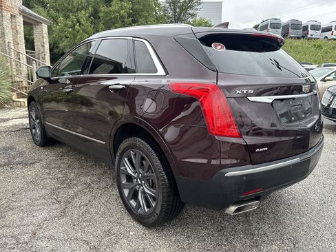 Used 2018 Cadillac XT5 Luxury AWD/4WD image 5