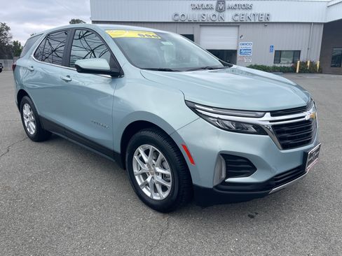 Used 2022 Chevrolet Equinox LT FWD image 3