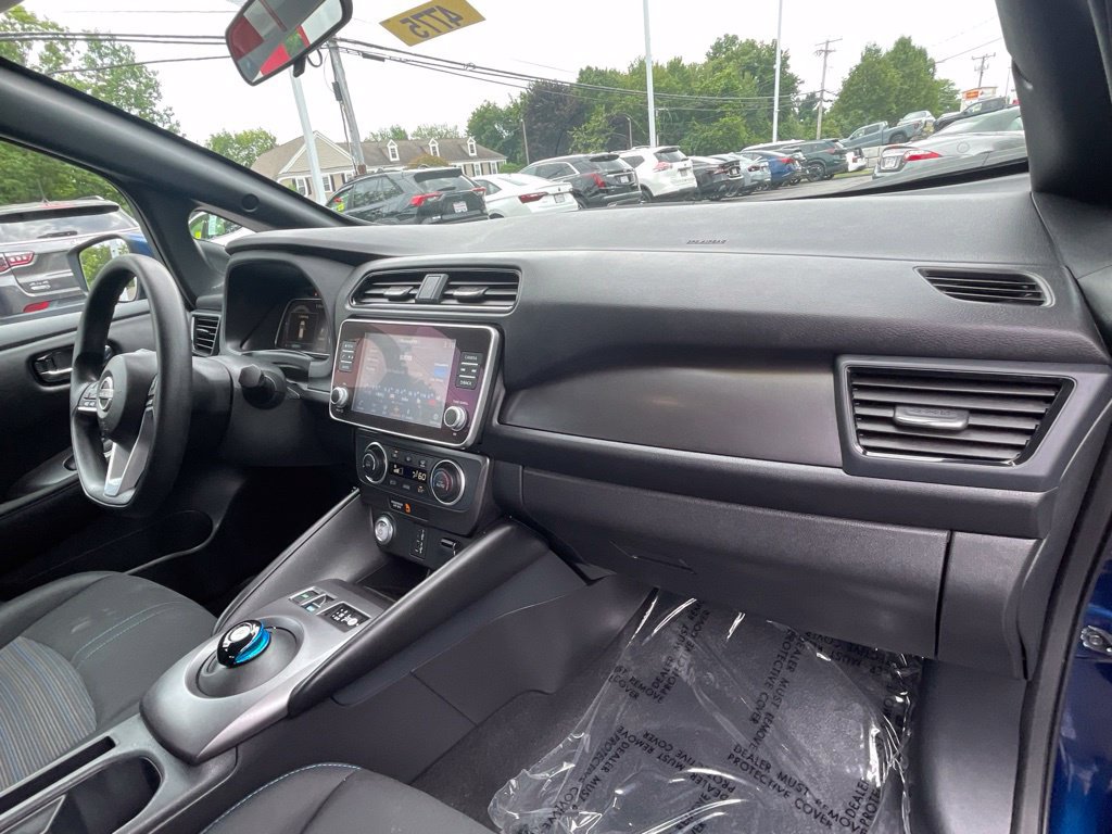 Certified 2024 Nissan Leaf S FWD image 13