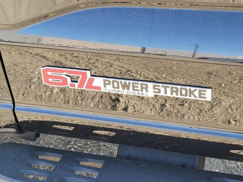 New 2026 Ford F250 Platinum w/ Tremor Off-Road Package image 15