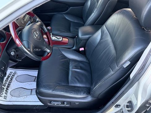 Used 2004 Lexus ES 330 image 12