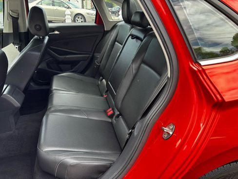 Used 2019 Volkswagen Jetta SE FWD image 21