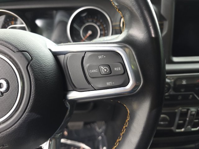 Used 2022 Jeep Gladiator Overland AWD/4WD image 18