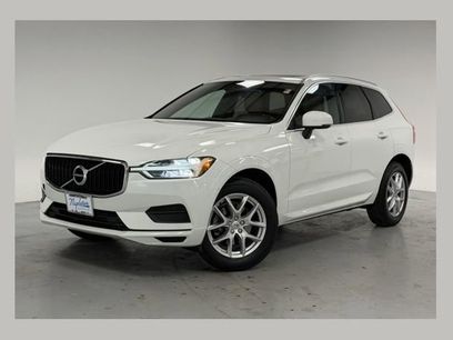 Used 2020 Volvo XC60 T5 Momentum w/ Protection Package Premier