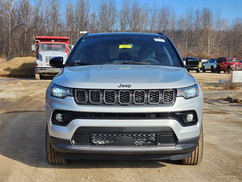 New 2026 Jeep Compass Limited image 14