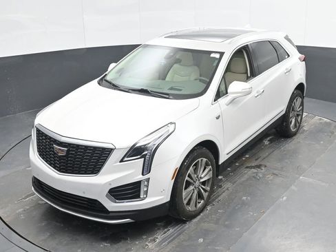 Used 2022 Cadillac XT5 Premium Luxury w/ Technology Package image 39
