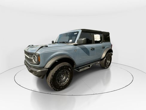 Used 2025 Ford Bronco 4-Door w/ Sasquatch Package AWD/4WD image 4
