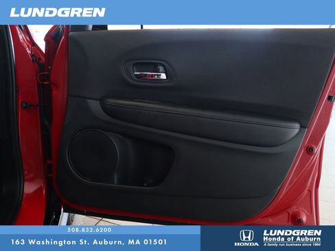 Used 2019 Honda HR-V Sport image 14