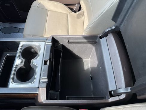 Used 2015 GMC Sierra 1500 SLT w/ SLT Crew Cab Value Package image 46