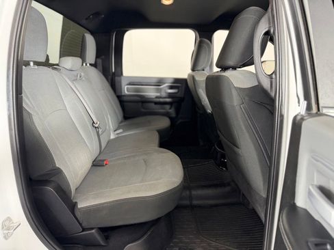 Used 2022 RAM 2500 Big Horn w/ Level 1 Equipment Group image 32