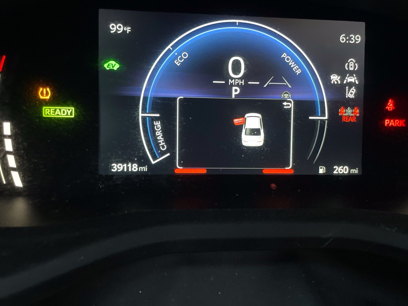 Used 2025 Toyota Camry SE w/ Convenience Package FWD image 7