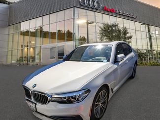 Used 2019 BMW 540i w/ Premium Package video 1