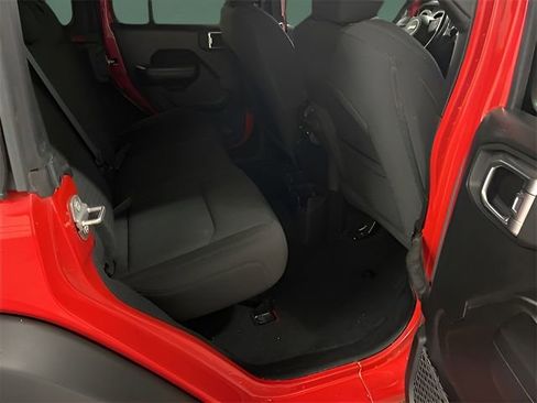 Used 2021 Jeep Wrangler Unlimited Sport image 22