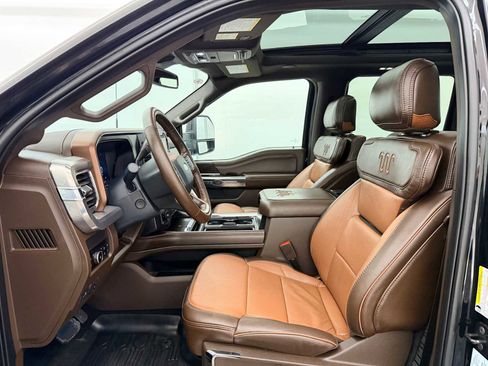 Used 2025 Ford F350 King Ranch image 17