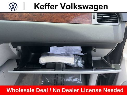 Used 2013 Chevrolet Suburban LT w/ Luxury Package AWD/4WD image 30
