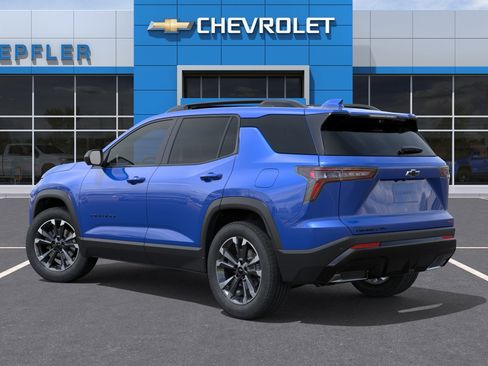 New 2026 Chevrolet Equinox RS w/ Convenience Package III AWD/4WD image 3