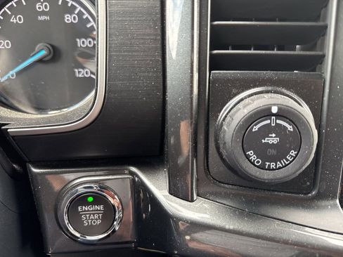 Used 2022 Ford F150 XLT w/ Equipment Group 302A High image 11