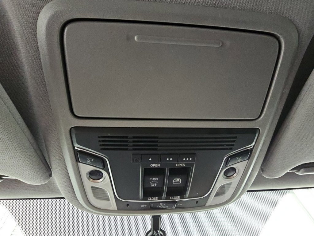 Used 2019 Honda Ridgeline RTL-T image 22