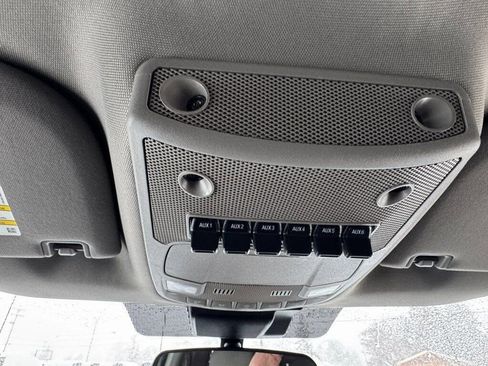 Used 2022 Ford F250 XLT AWD/4WD image 23