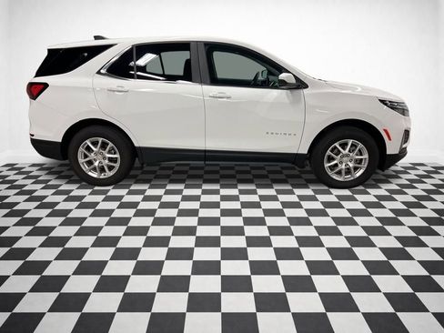 Certified 2023 Chevrolet Equinox LT AWD/4WD image 2
