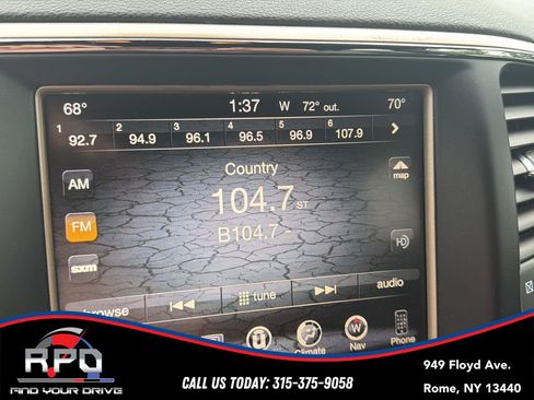 Used 2017 Jeep Grand Cherokee Limited AWD/4WD image 14