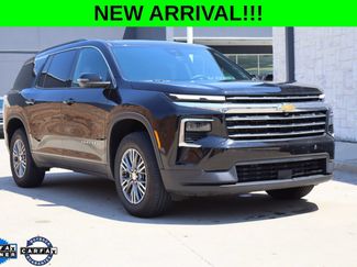 Used 2026 Chevrolet Traverse LT FWD video 1