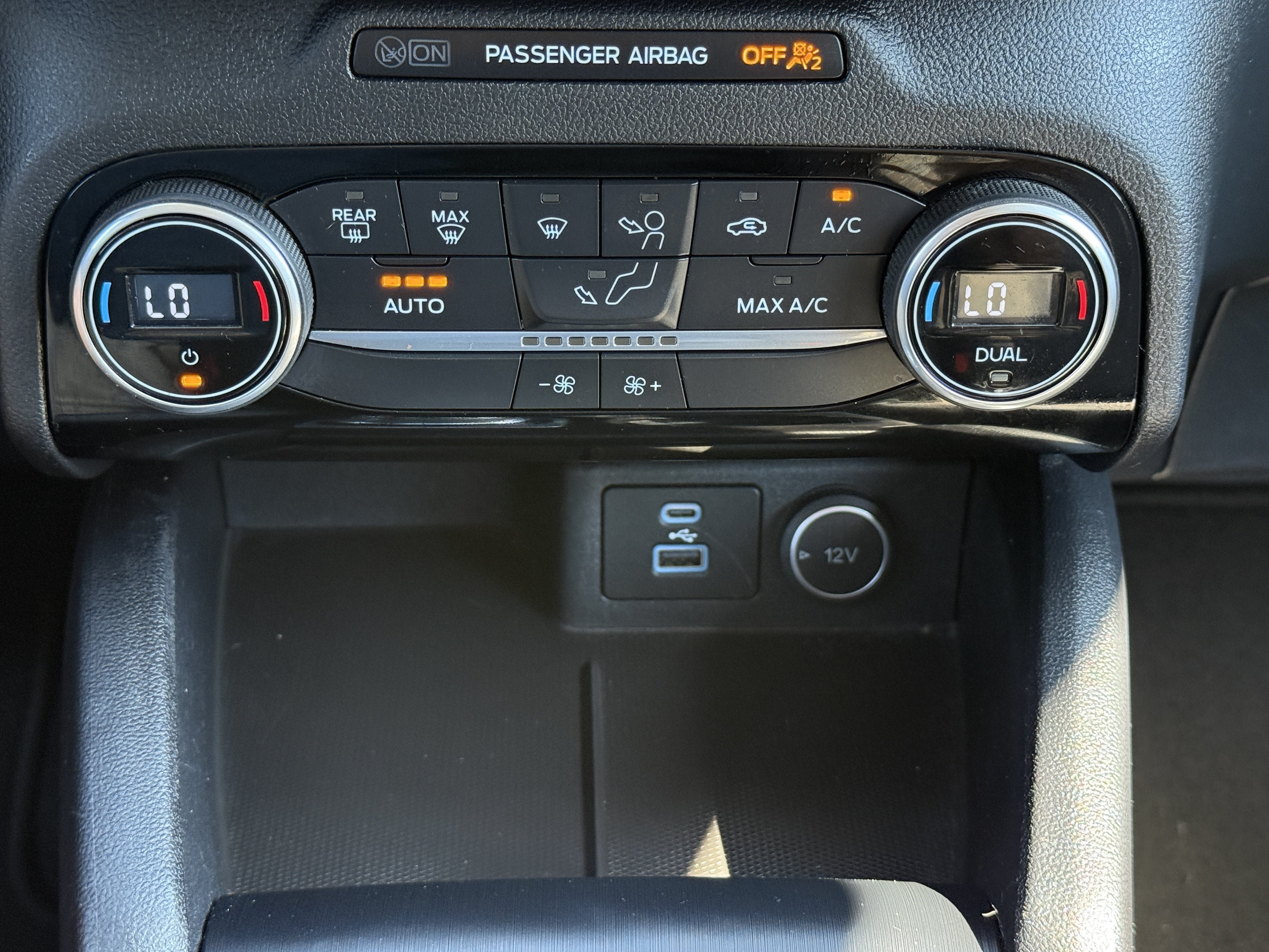 Used 2021 Ford Escape SE w/ Convenience Package AWD/4WD image 28
