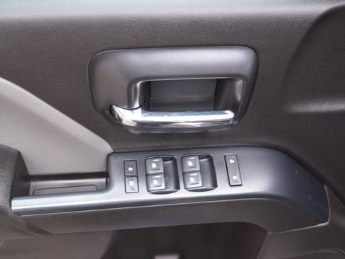 Used 2018 Chevrolet Silverado 1500 W/T w/ Trailering Package image 27