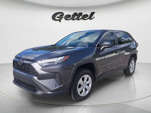 Certified 2025 Toyota RAV4 LE FWD image 9