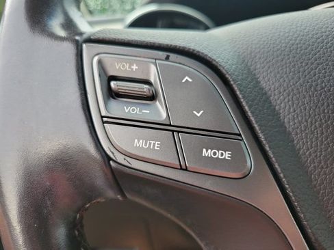Used 2018 Hyundai Santa Fe Sport w/ 2.0T Ultimate Tech Package 05 FWD image 27