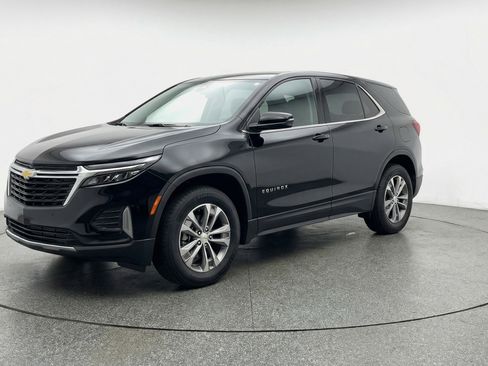 Used 2025 Chevrolet Equinox LT FWD image 3