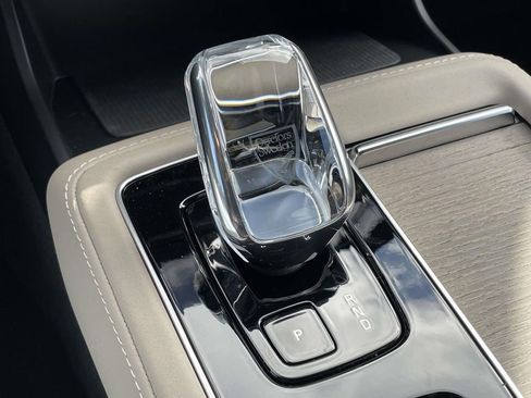 New 2026 Volvo XC90 B6 Plus w/ Protection Package Premier image 20