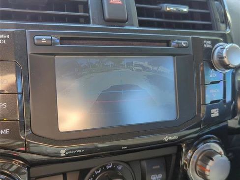 Used 2014 Toyota 4Runner Trail image 18